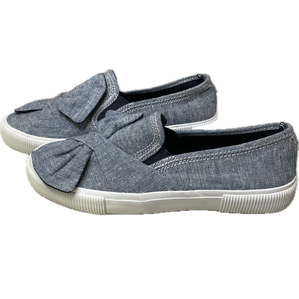 Nautica Blue Flats with Bow Detail - Picture 2 of 4